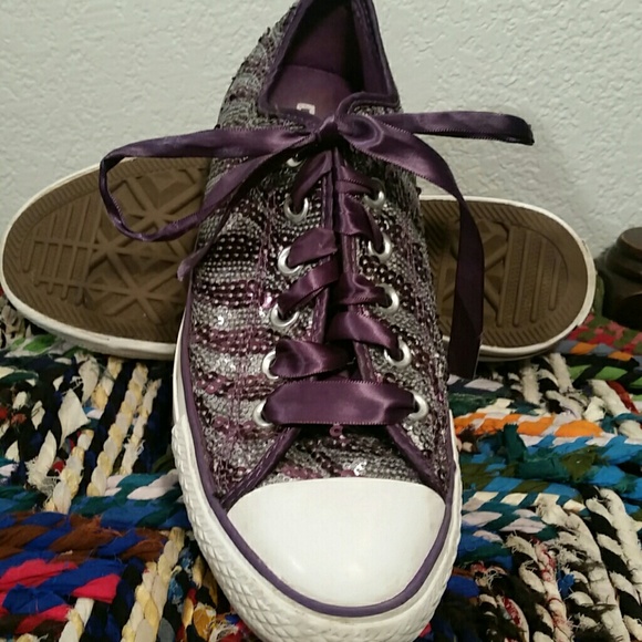 Converse Shoes - CONVERSE ALL STAR size 8 womens